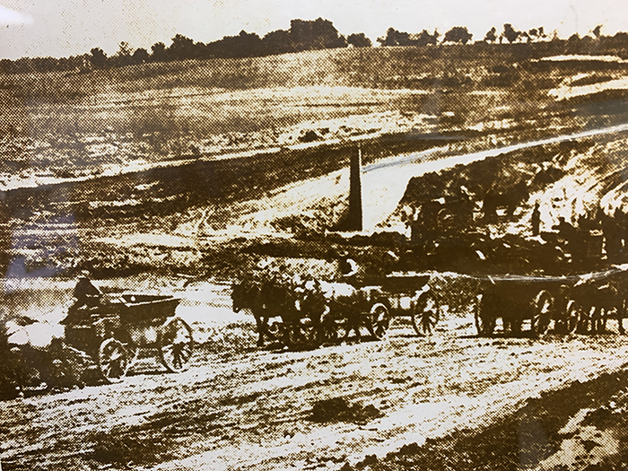 horses hauling coal and shale